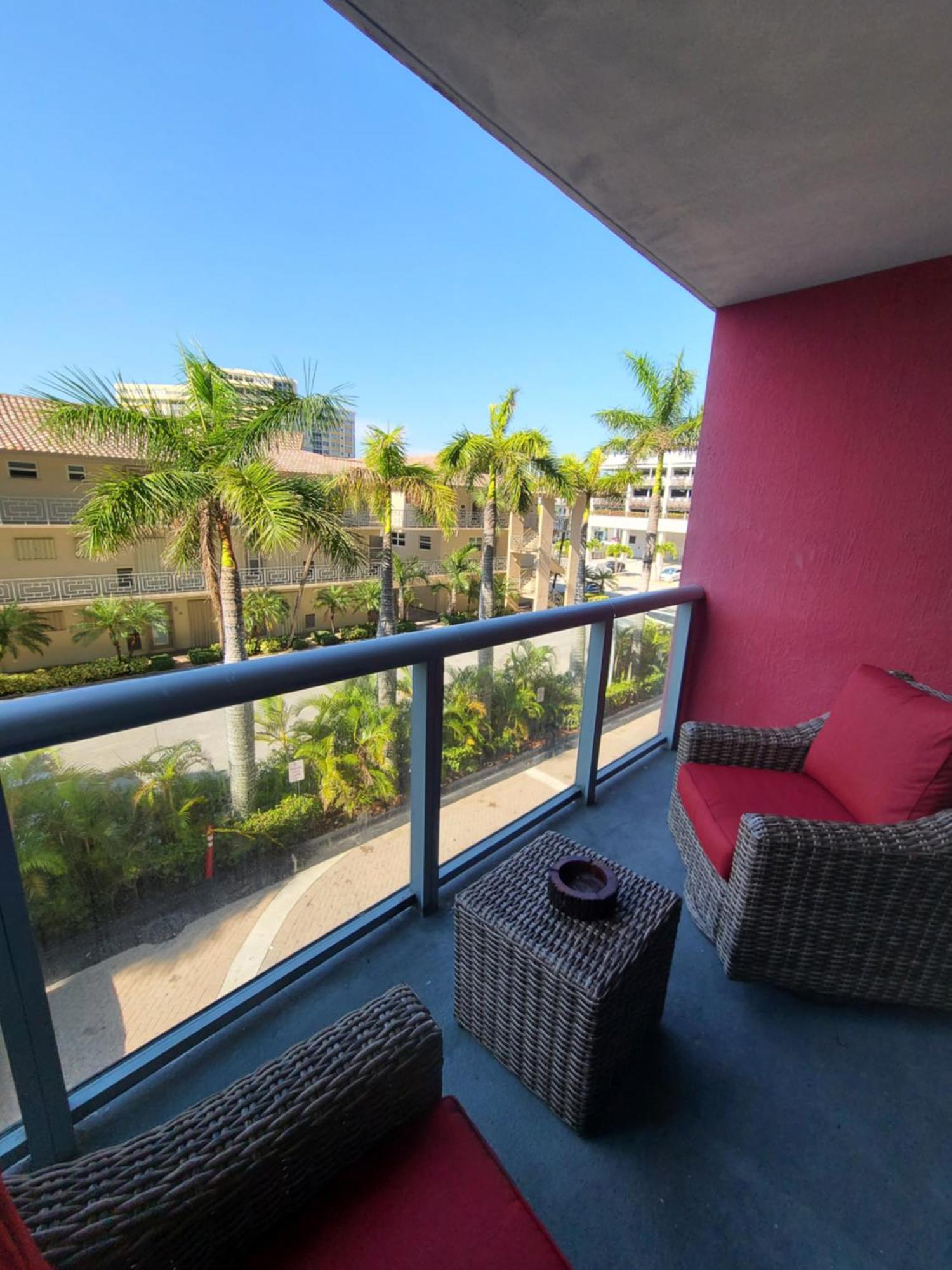 Beachwalk Resort & Condos Hallandale Beach Exterior foto